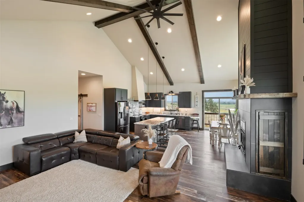 2261 Kelsey Lane Stevensville MT 59870