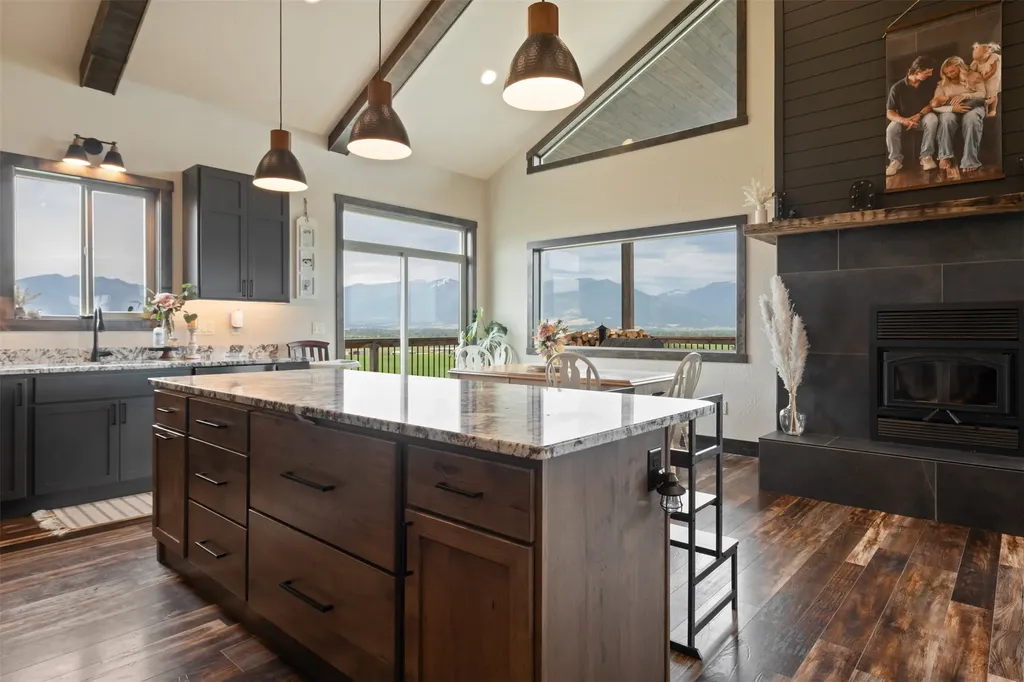 2261 Kelsey Lane Stevensville MT 59870