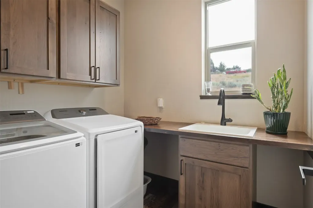 2261 Kelsey Lane Stevensville MT 59870