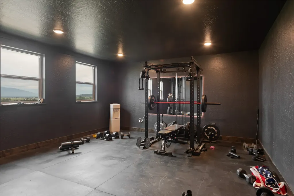 2261 Kelsey Lane Stevensville MT 59870