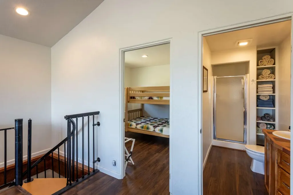 19 Aquila Lane Emigrant MT 59027