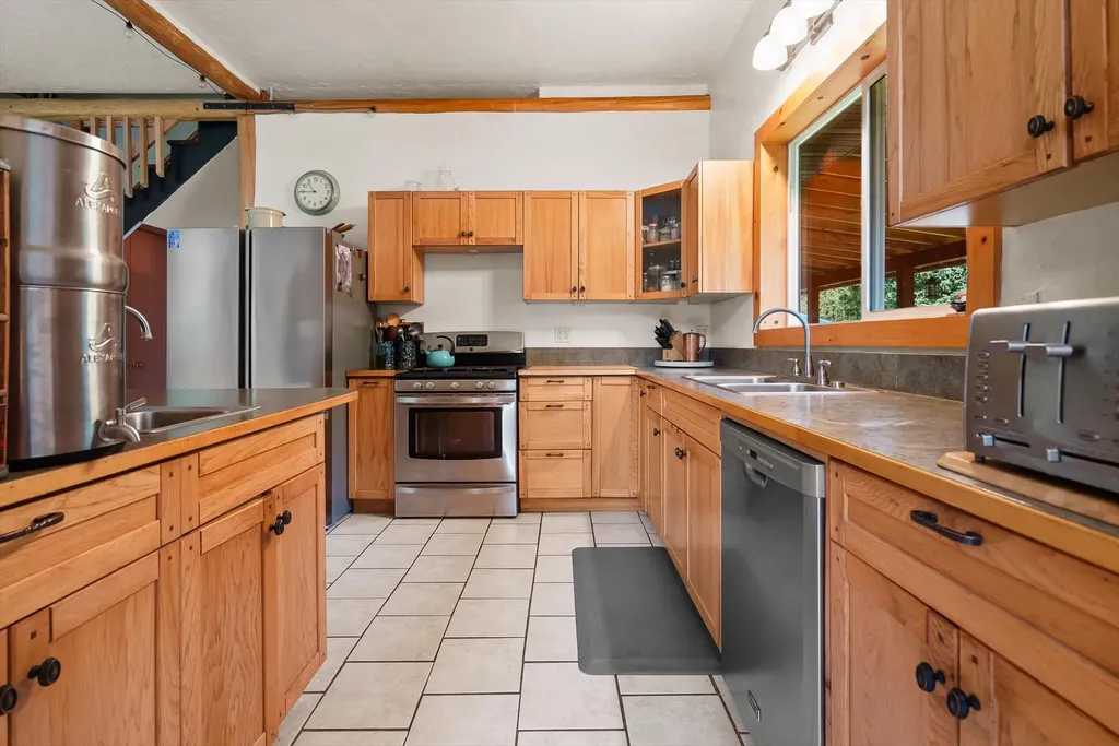 205 Bales Creek Trail Kila MT 59920