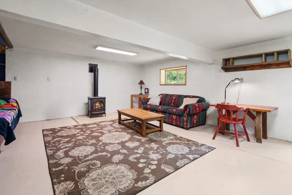 205 Bales Creek Trail Kila MT 59920