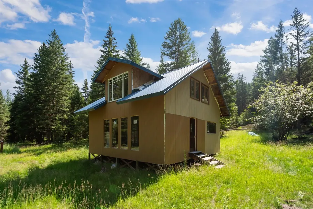 205 Bales Creek Trail Kila MT 59920