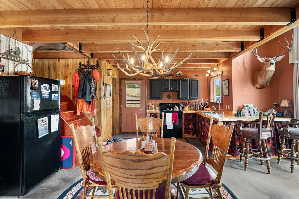 90 Battle Drive Townsend MT 59644