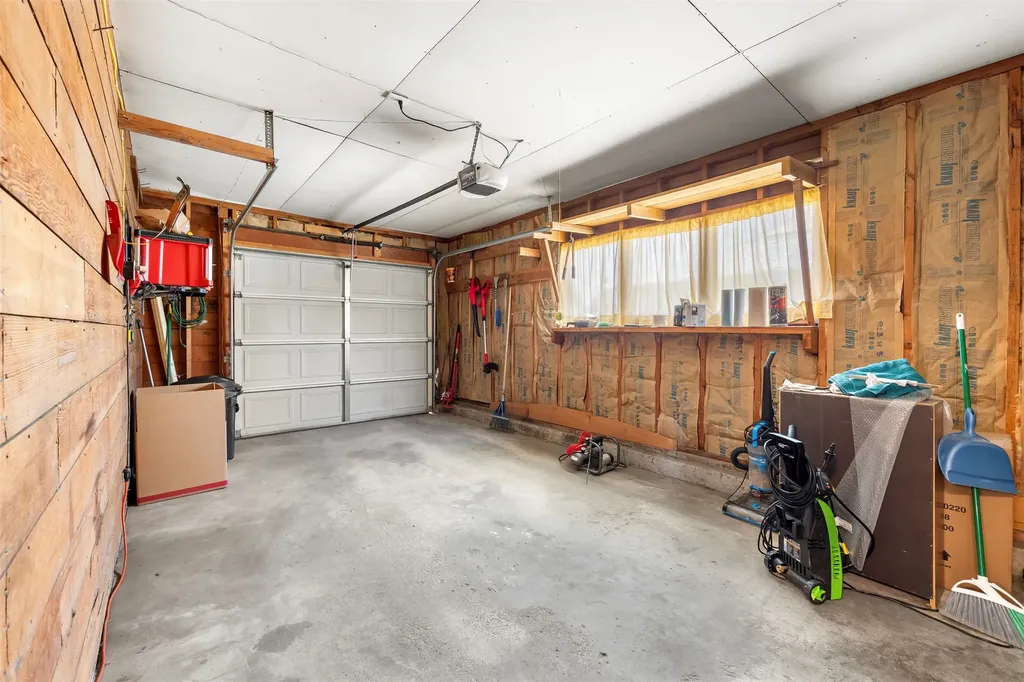 2255 North Drive Butte MT 59701