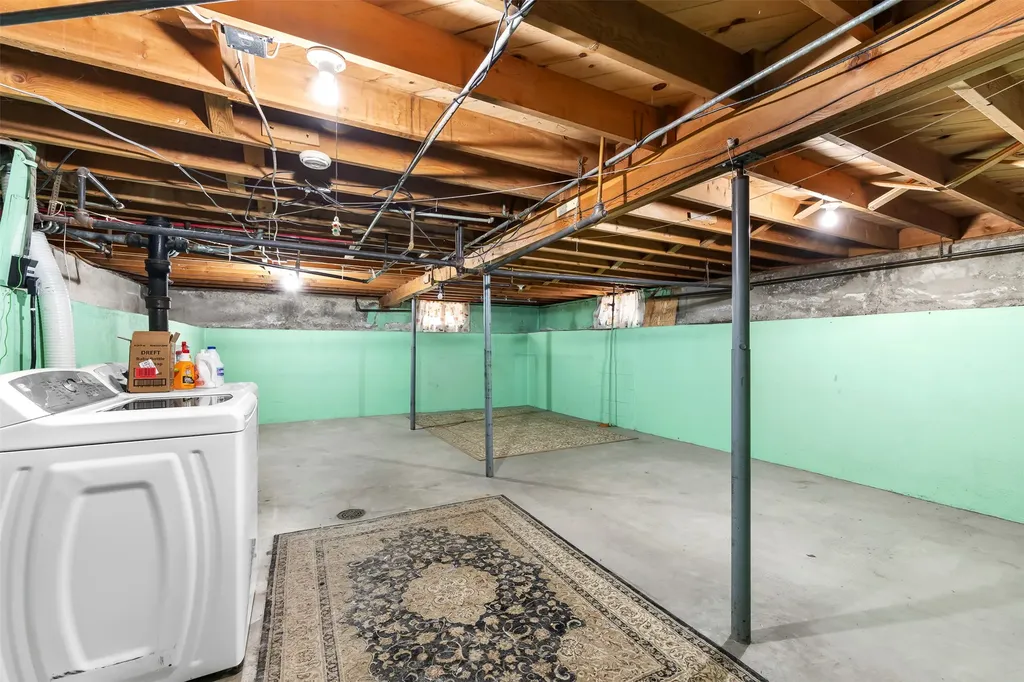 2255 North Drive Butte MT 59701