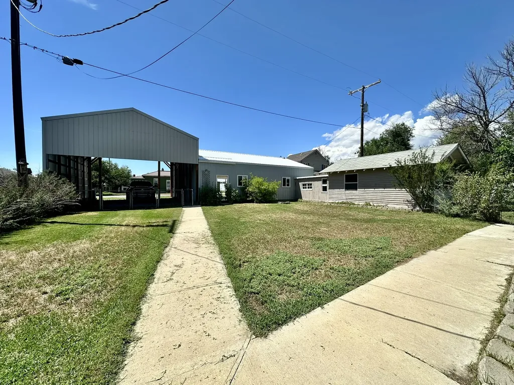 114 F Avenue NW Harlowton MT 59036