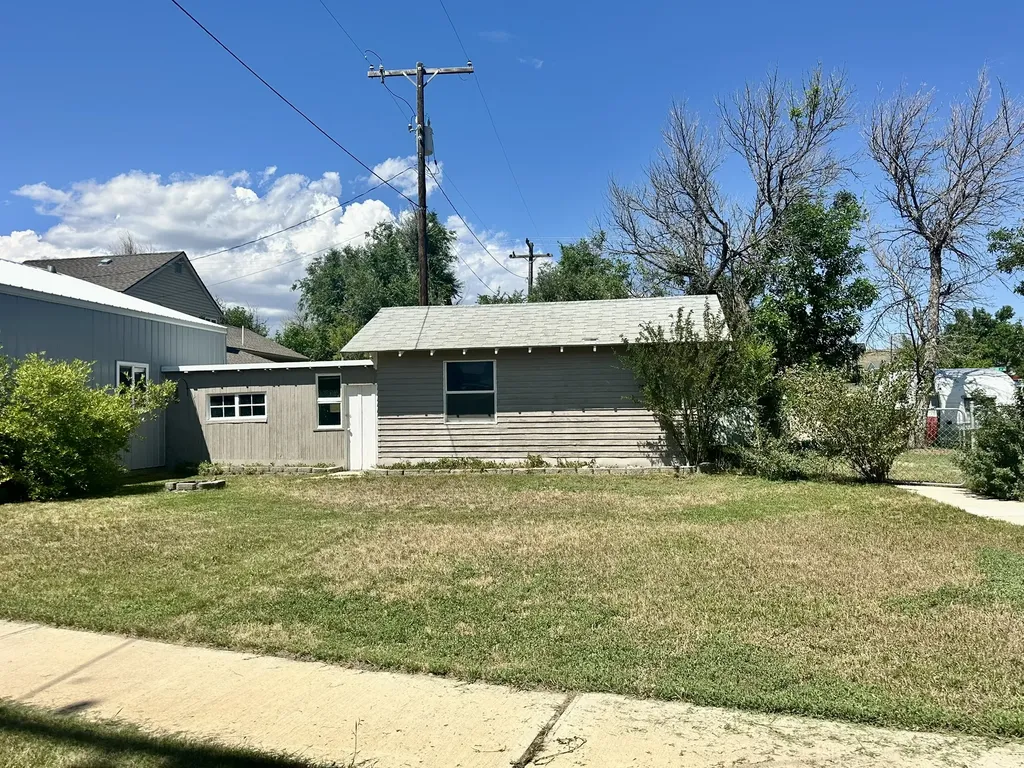 114 F Avenue NW Harlowton MT 59036