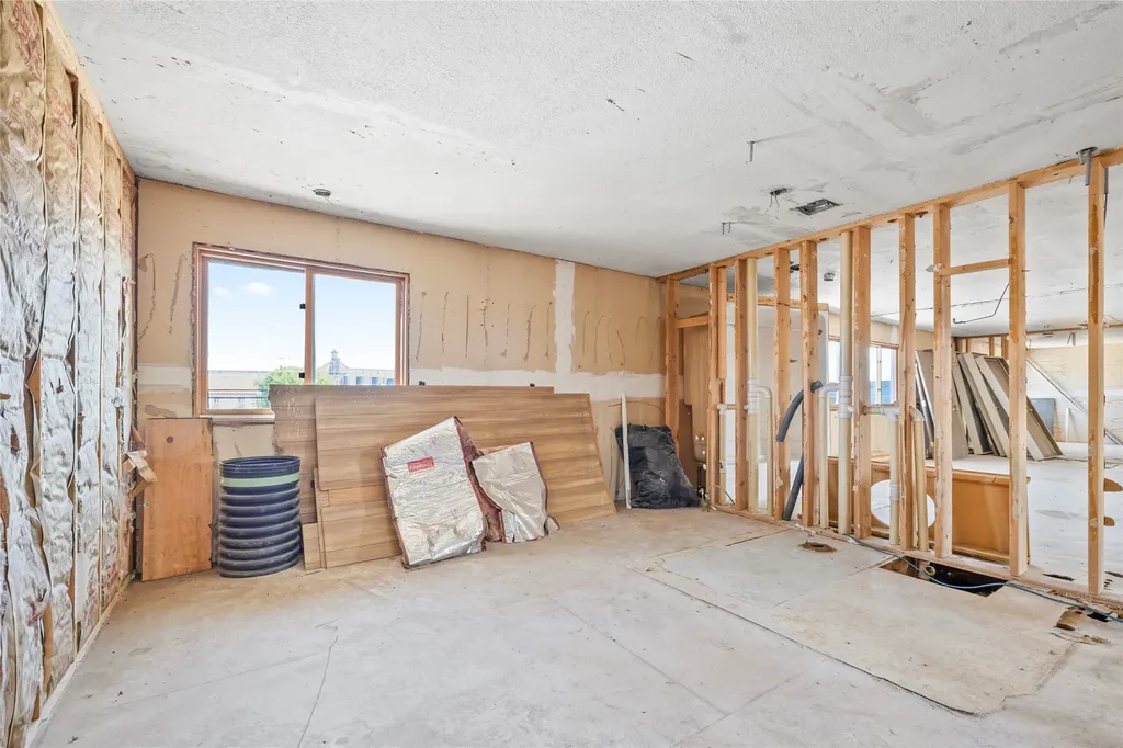 537 2nd Street Havre MT 59501