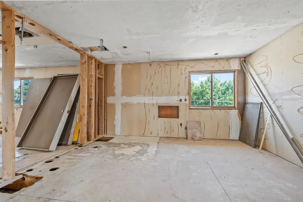 537 2nd Street Havre MT 59501