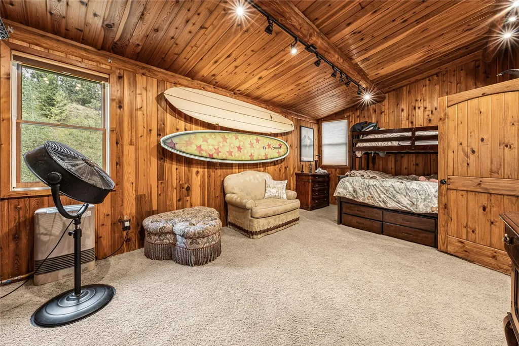 80 Browns Gulch Road Clancy MT 59634