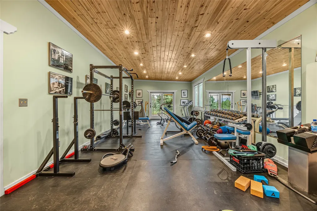 80 Browns Gulch Road Clancy MT 59634