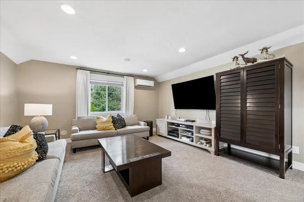 333 Stillwater Loop Kalispell MT 59901