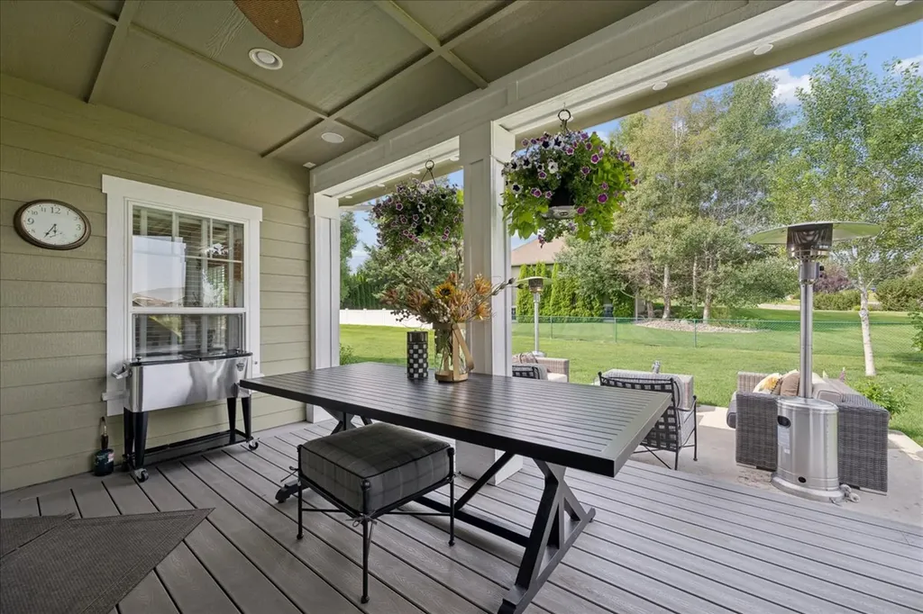 333 Stillwater Loop Kalispell MT 59901