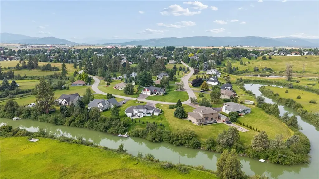333 Stillwater Loop Kalispell MT 59901