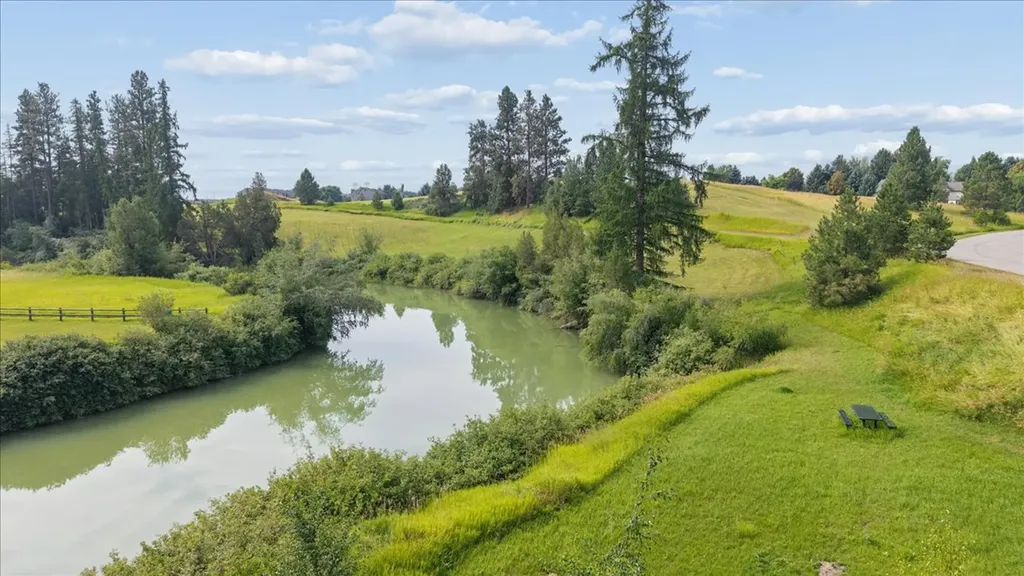 333 Stillwater Loop Kalispell MT 59901
