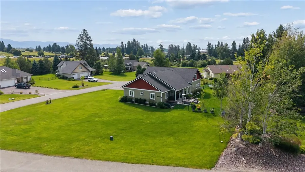 333 Stillwater Loop Kalispell MT 59901
