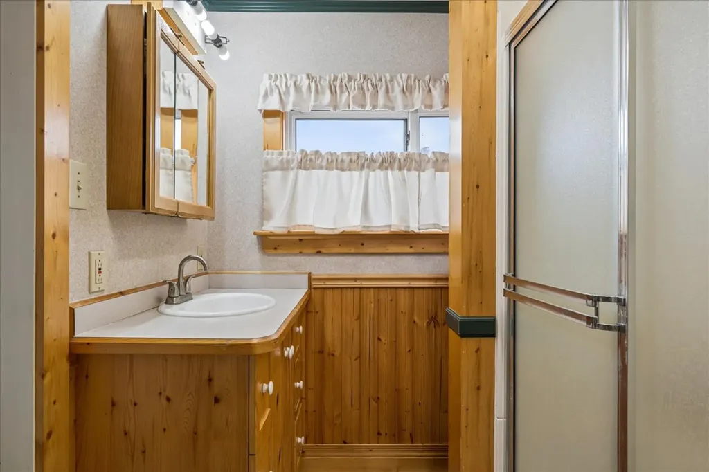 105 1st Avenue W Columbia Falls MT 59912