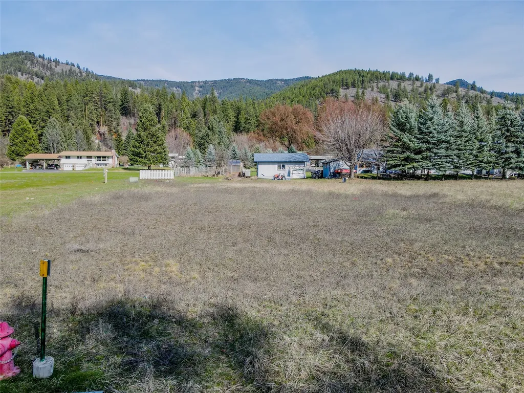 Nhn Yellowtail Road Libby MT 59923