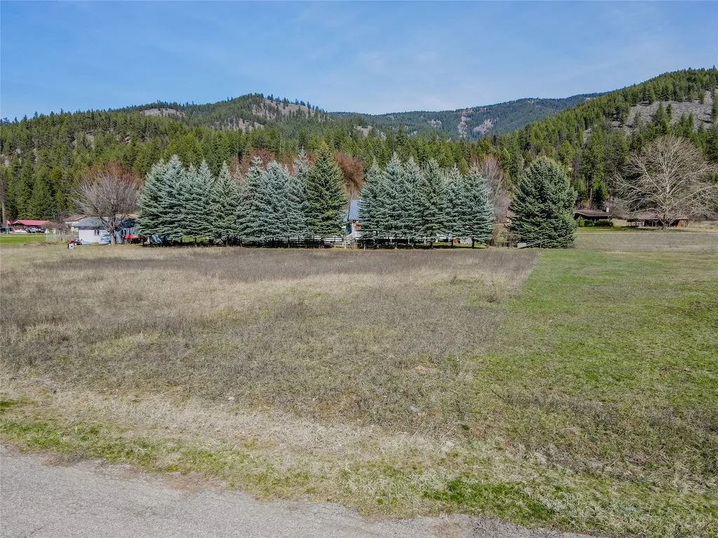 Nhn Yellowtail Road Libby MT 59923