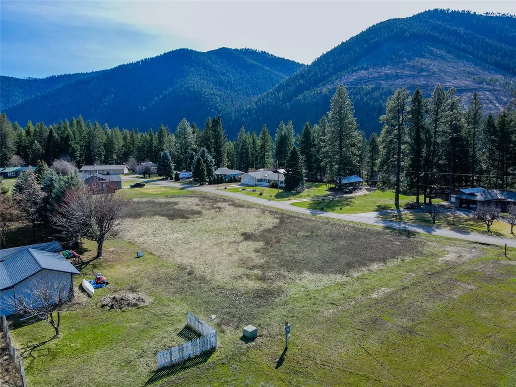 Nhn Yellowtail Road Libby MT 59923