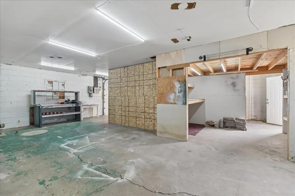 1219 9th Avenue S Great Falls MT 59405