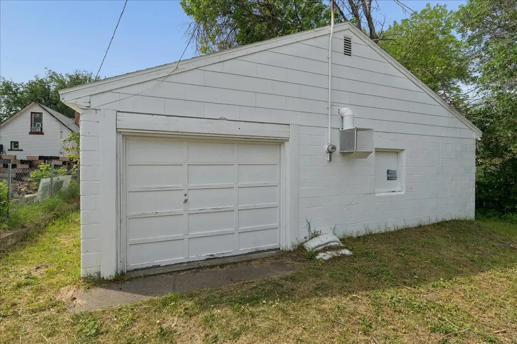 1219 9th Avenue S Great Falls MT 59405