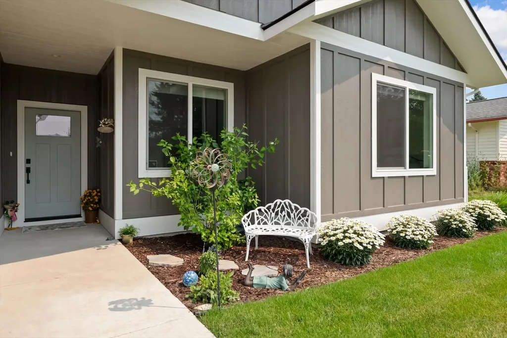 115 Palmer Drive Kalispell MT 59901