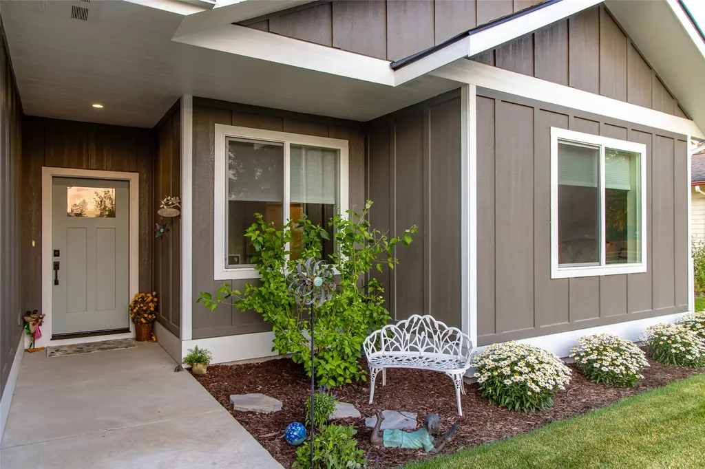 115 Palmer Drive Kalispell MT 59901