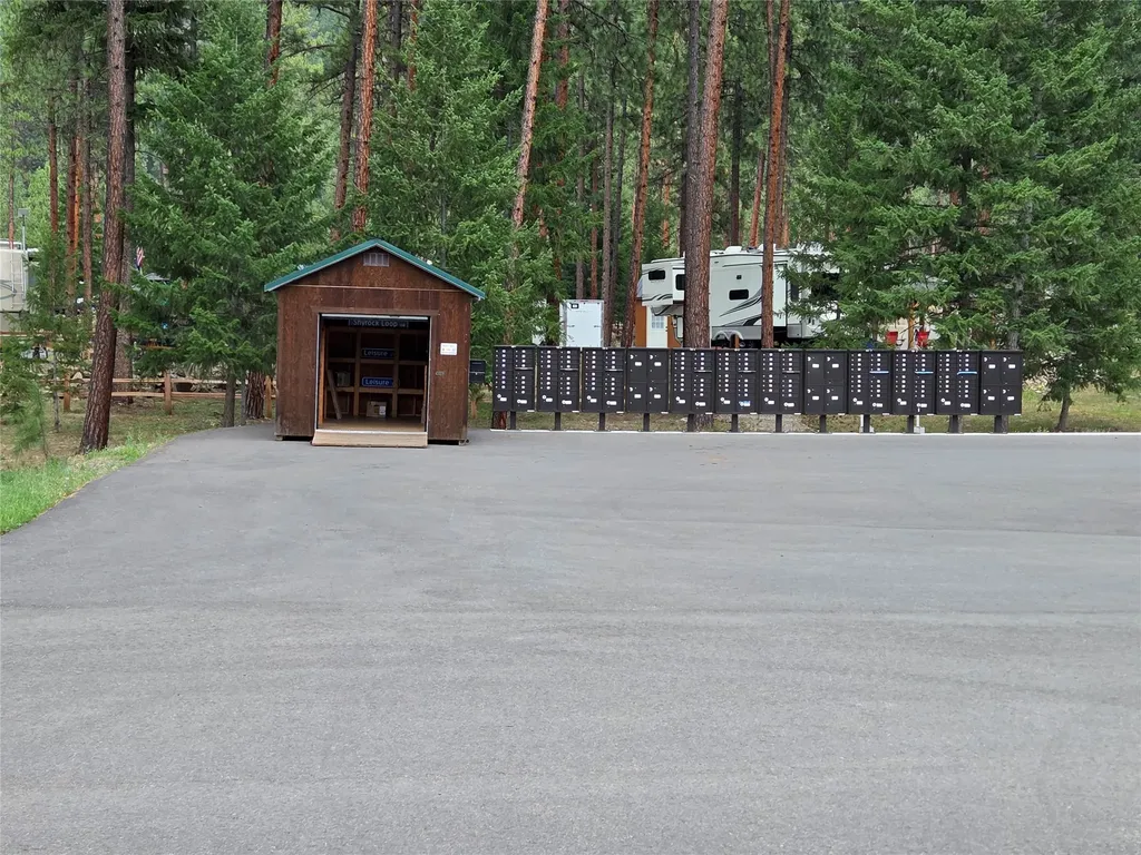 570 Shyrock Loop Drive Superior MT 59872