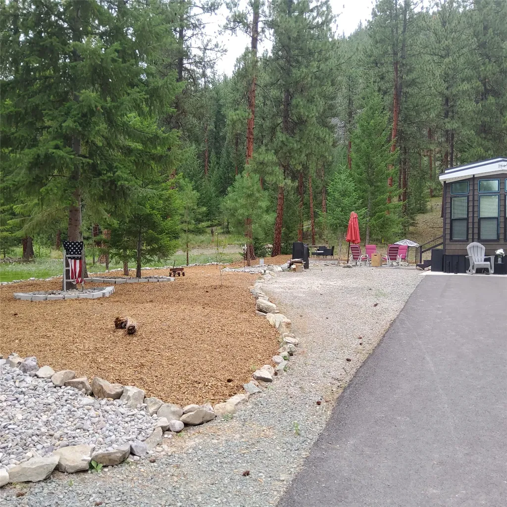 570 Shyrock Loop Drive Superior MT 59872