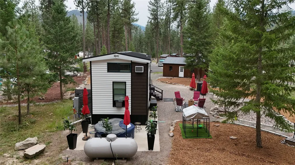 570 Shyrock Loop Drive Superior MT 59872