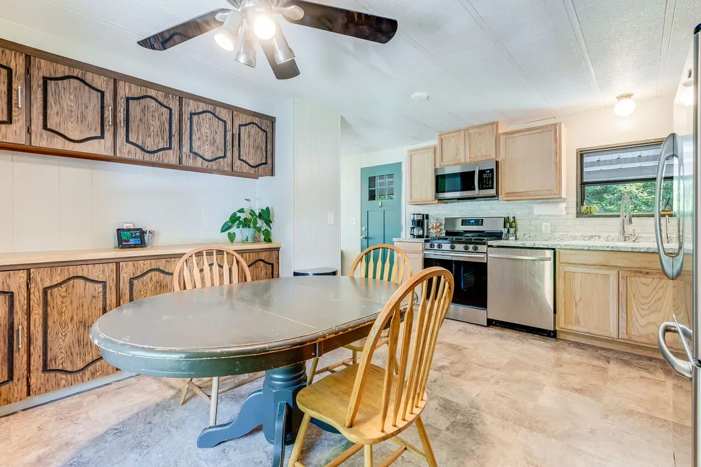 282 Dawn Drive Columbia Falls MT 59912