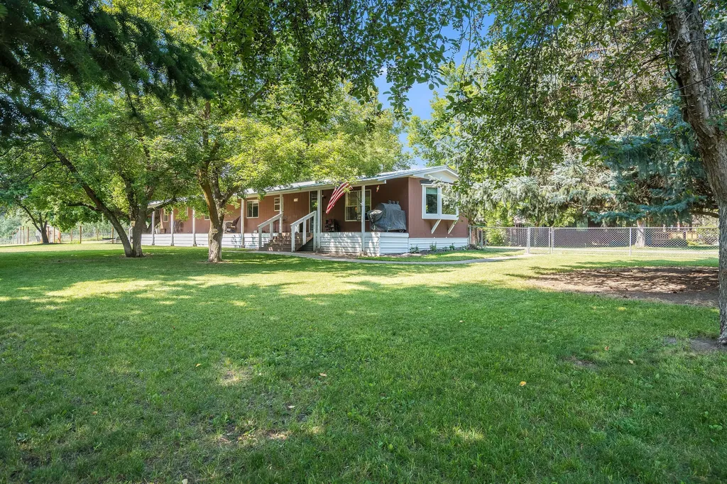 282 Dawn Drive Columbia Falls MT 59912