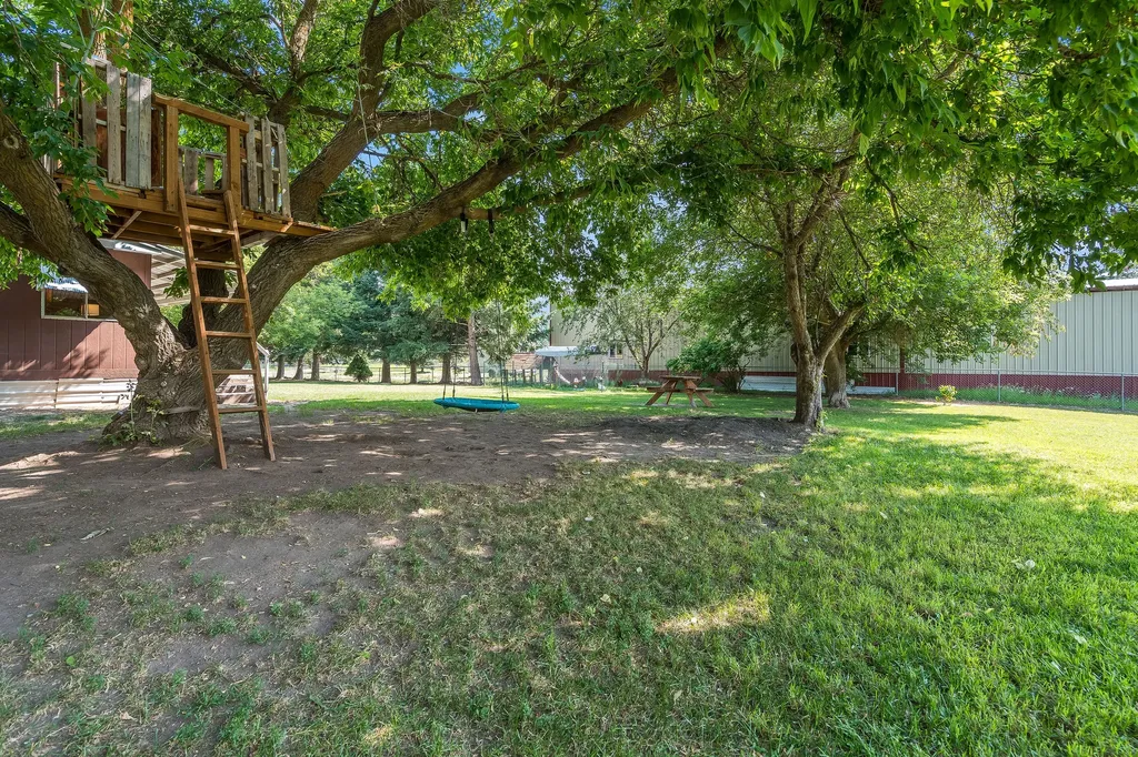 282 Dawn Drive Columbia Falls MT 59912