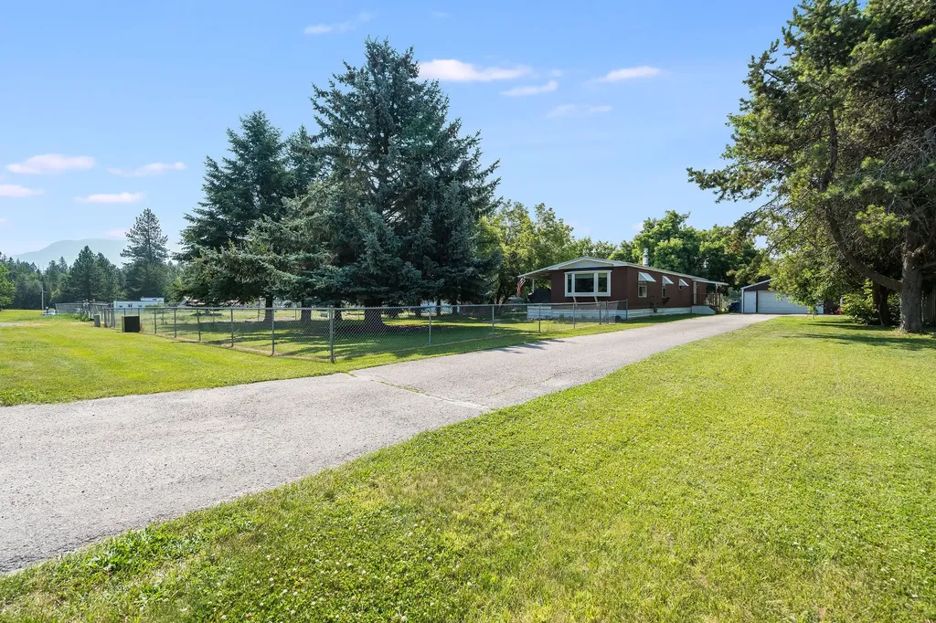 282 Dawn Drive Columbia Falls MT 59912