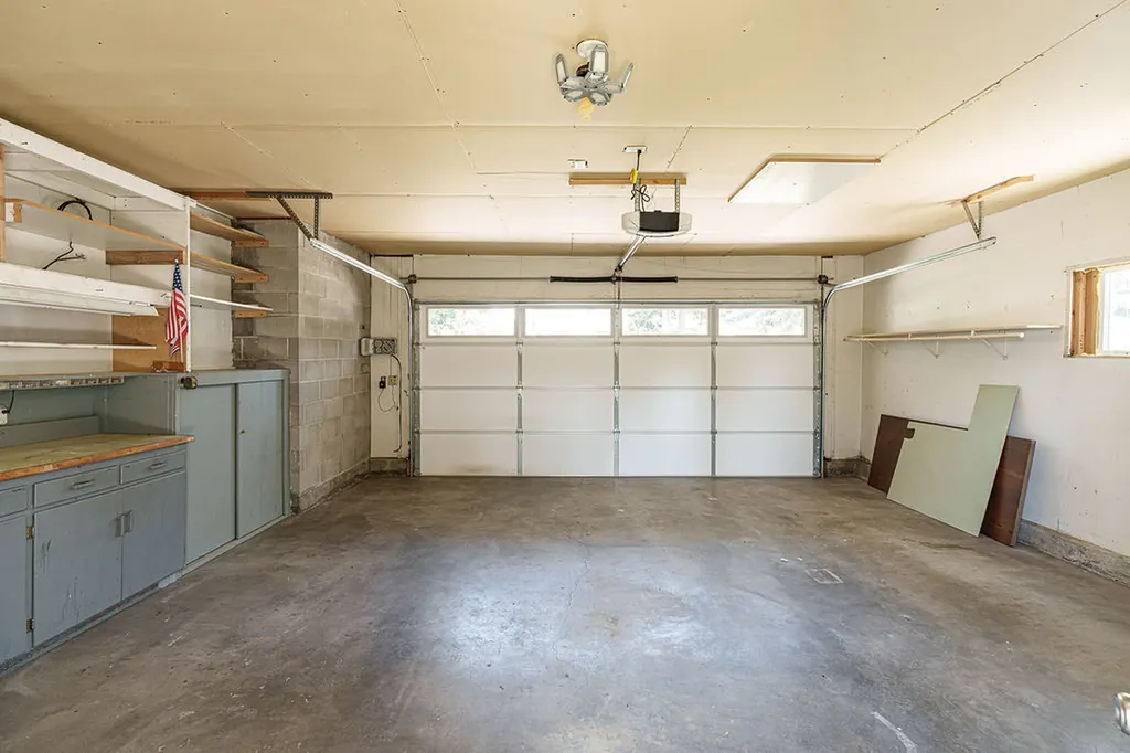 334 Hilltop Avenue Kalispell MT 59901