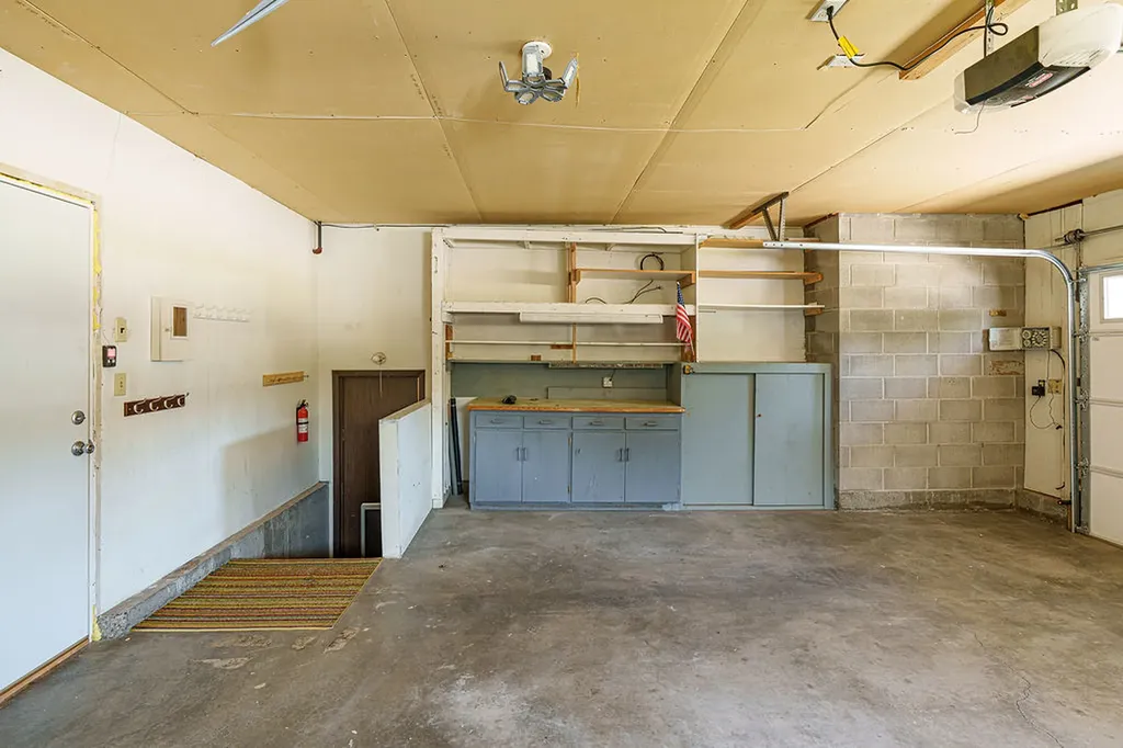 334 Hilltop Avenue Kalispell MT 59901