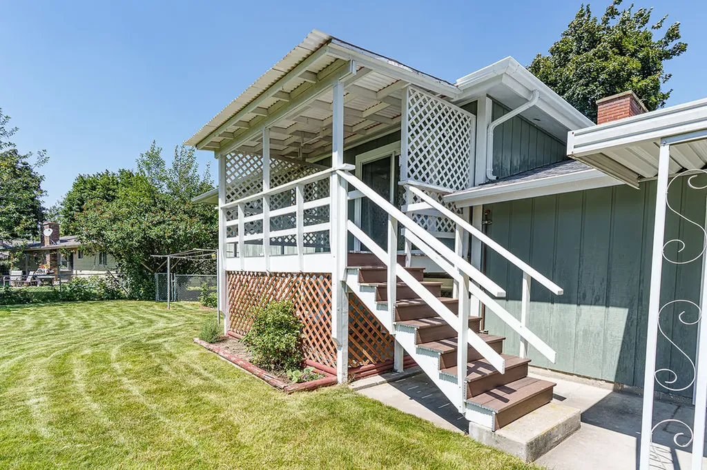 334 Hilltop Avenue Kalispell MT 59901