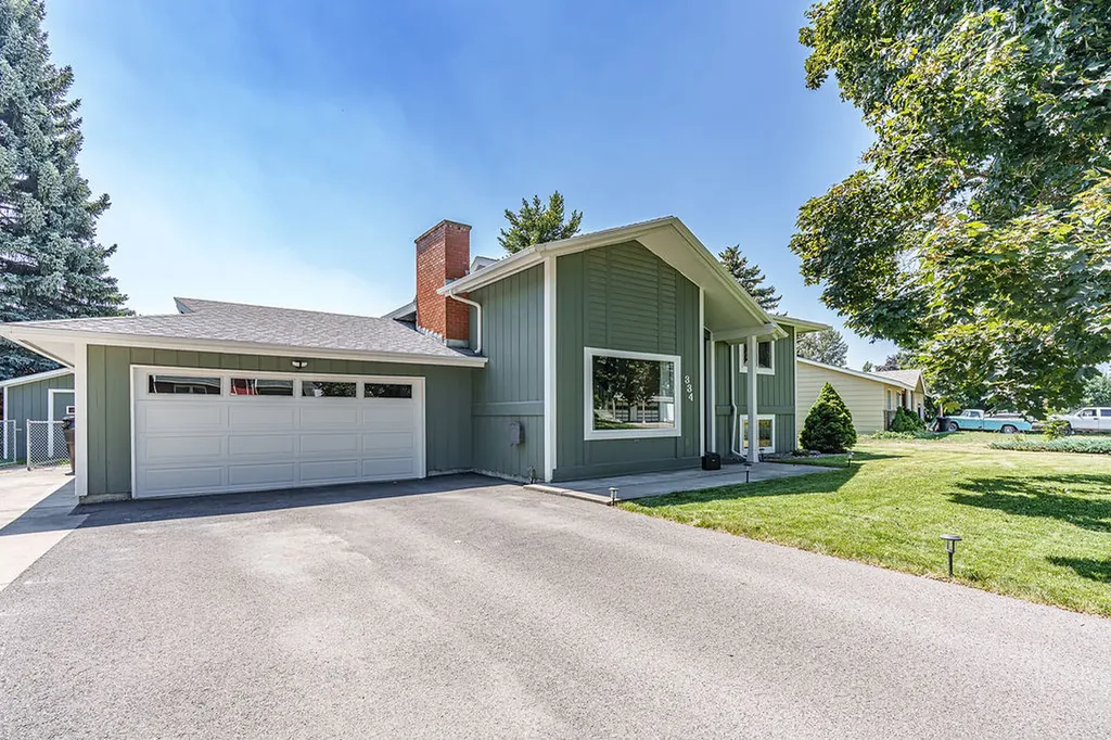 334 Hilltop Avenue Kalispell MT 59901