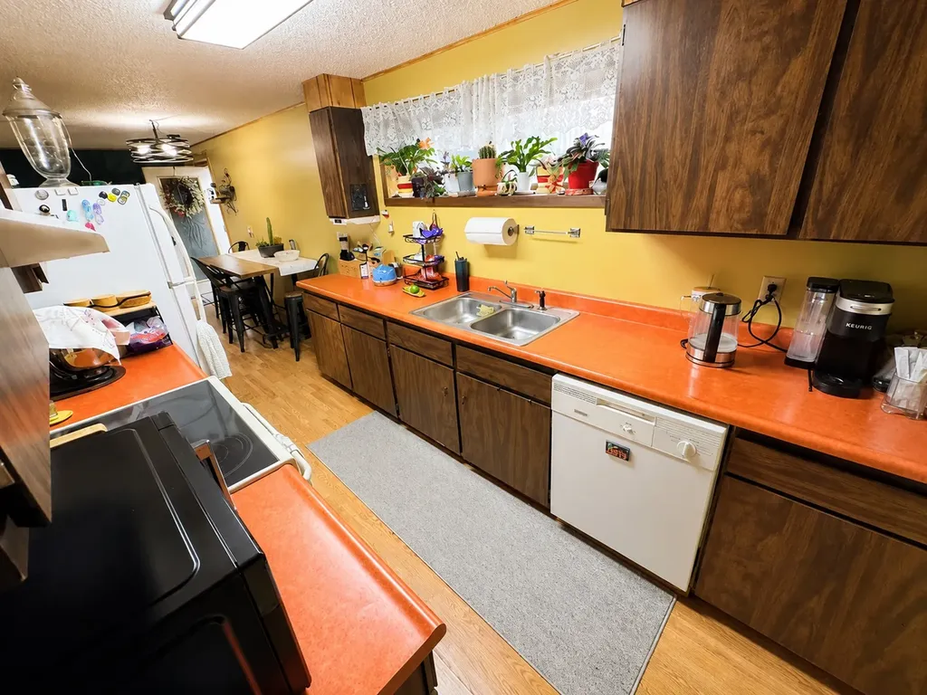 906 Charlo Street Missoula MT 59802