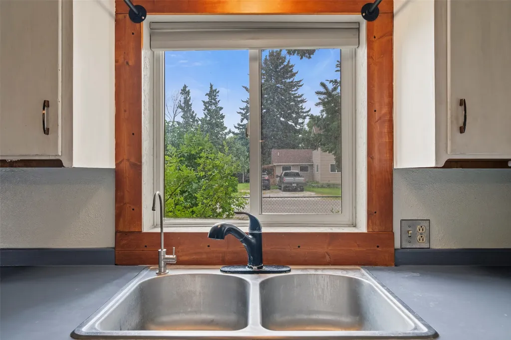 133 S Oak Street Townsend MT 59644