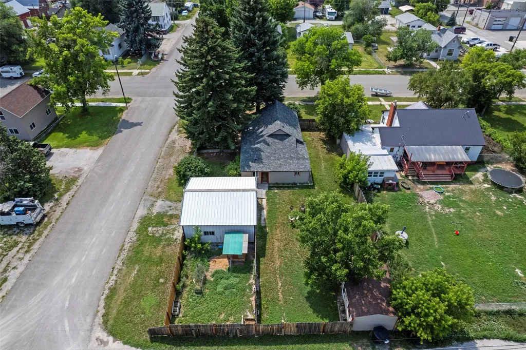 133 S Oak Street Townsend MT 59644