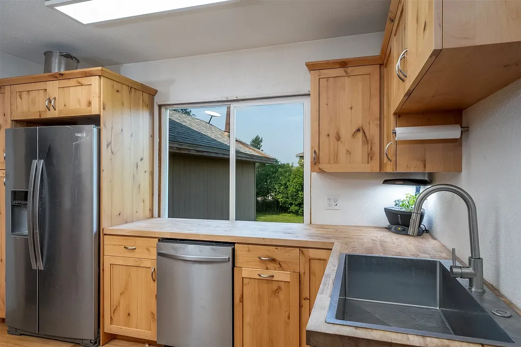 224 Main Street SE Ronan MT 59864