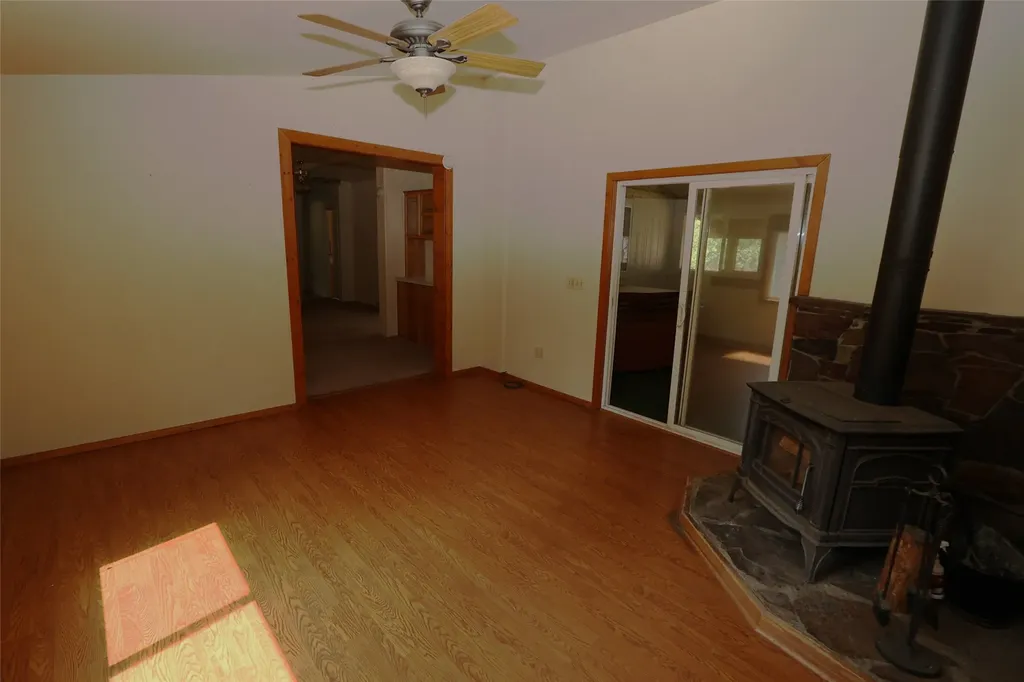 40 Old Cedar Creek Road Plains MT 59859