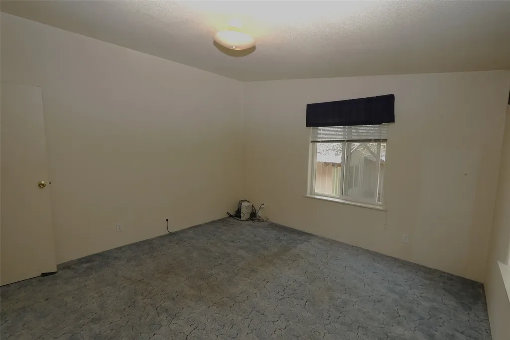 40 Old Cedar Creek Road Plains MT 59859