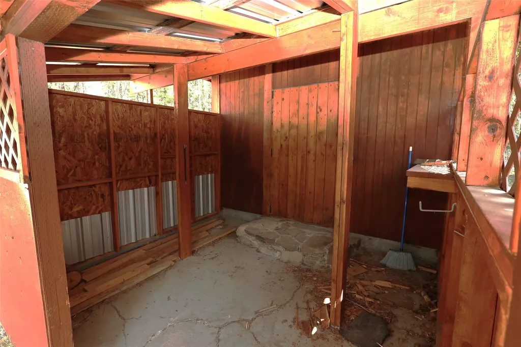 40 Old Cedar Creek Road Plains MT 59859