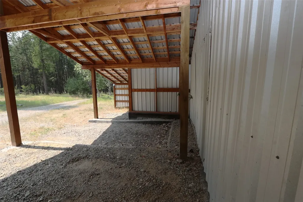 40 Old Cedar Creek Road Plains MT 59859