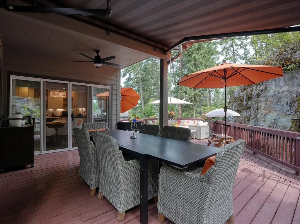 256 Eagle Bend Drive Bigfork MT 59911